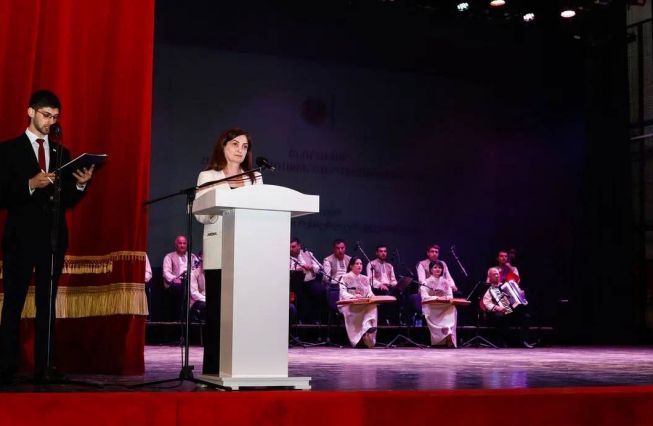 Մայիսի 27-ին Բաթումում կայացավ Հայաստանի Առաջին Հանրապետության օրվան նվիրված տոնական համերգ՝ Վանաձորի «Հորովել» երգի և պարի պետական համույթի մասնակցությամբ